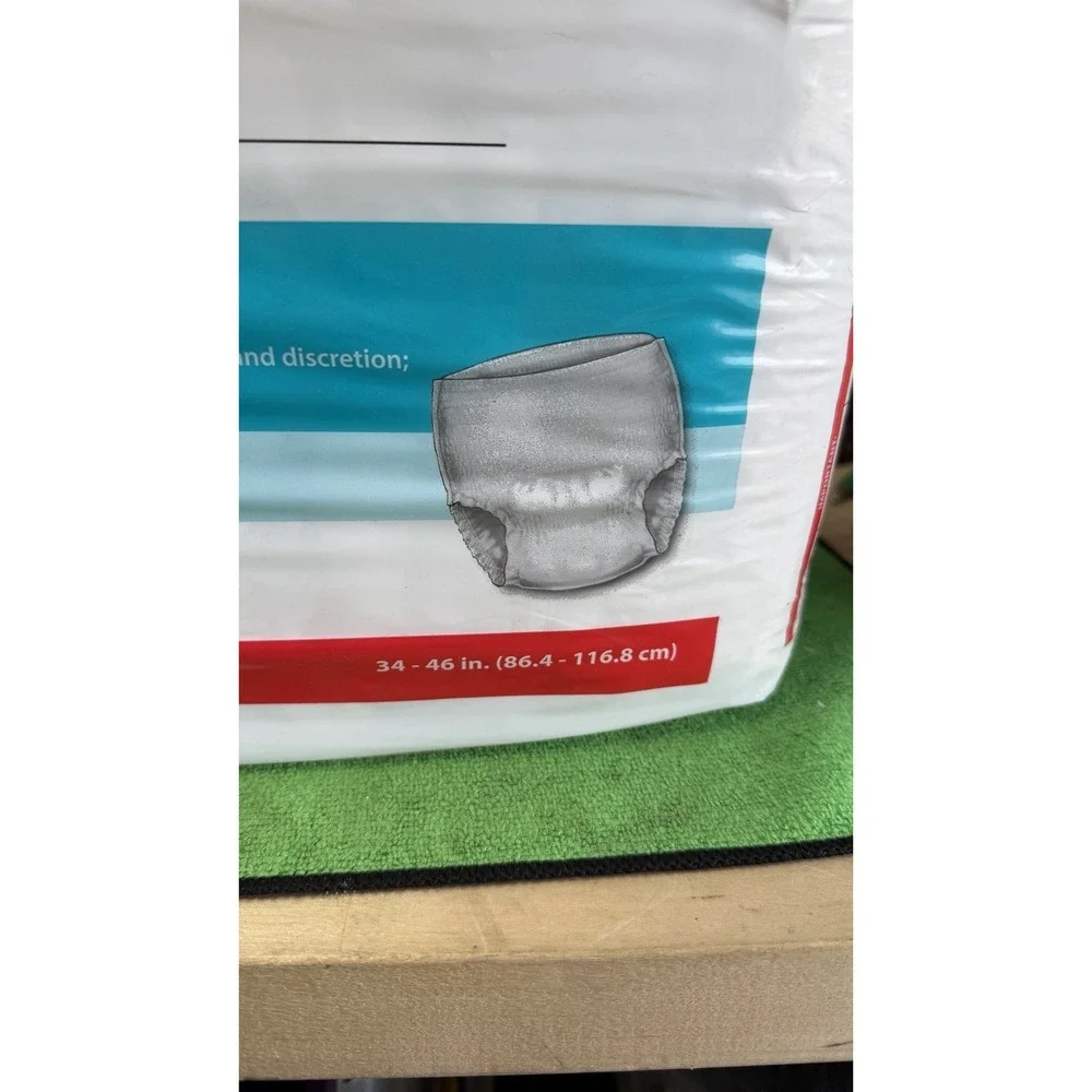 Cardinal Health Sure Care Plus Underwear S/M Heavy‎ Absorbency 20 Pack